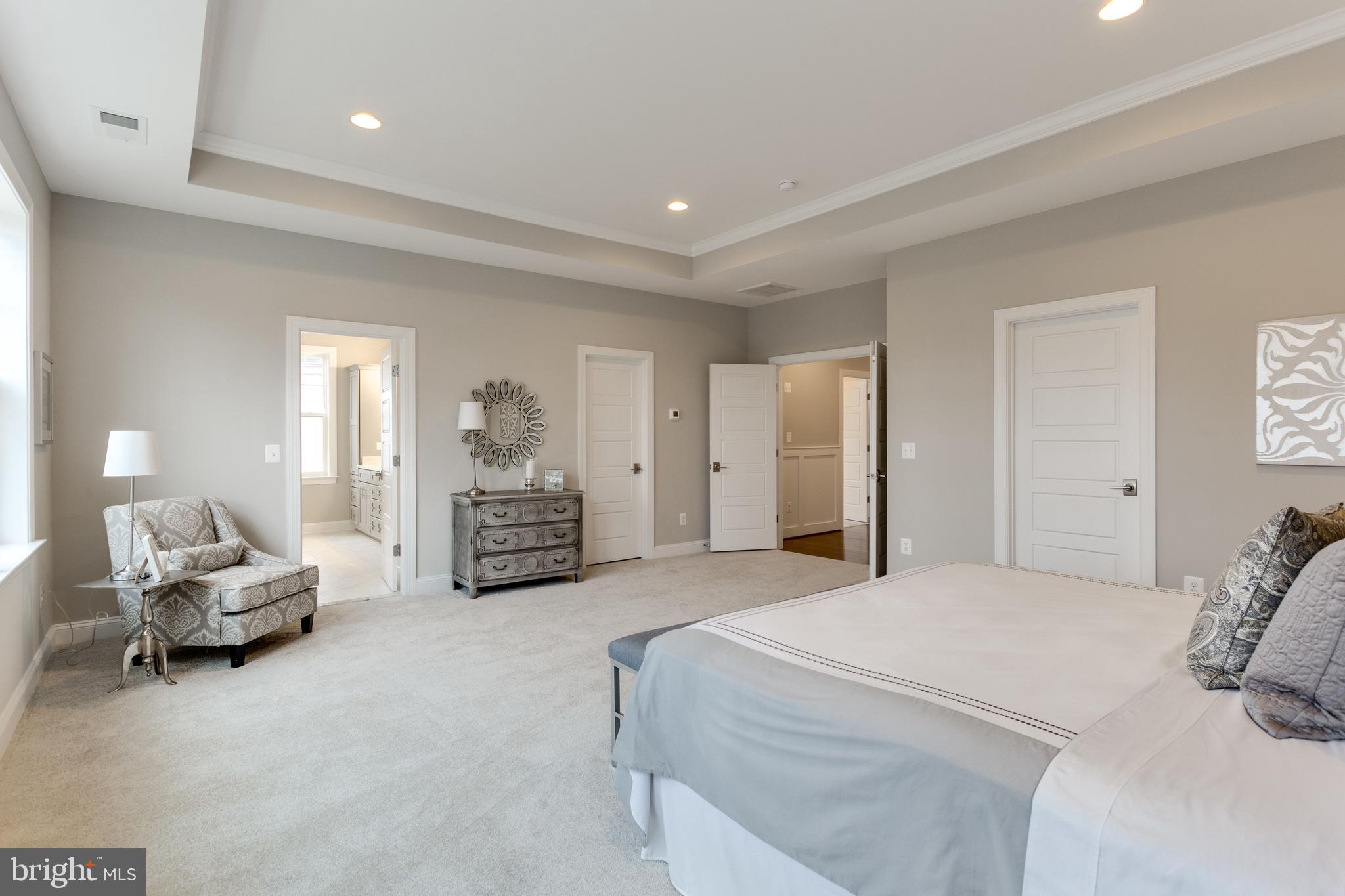 ARLINGTON - Residential