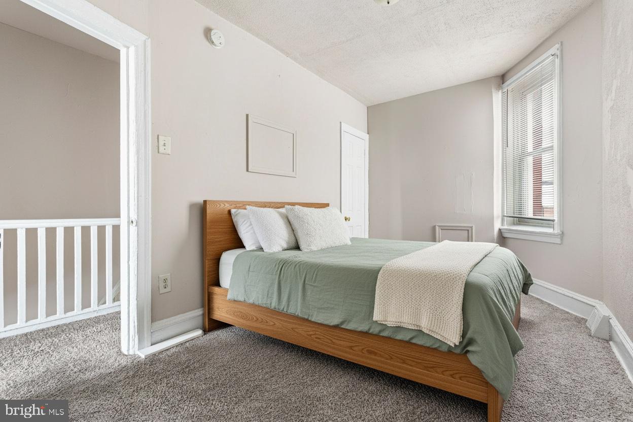 COBBS CREEK - Residential