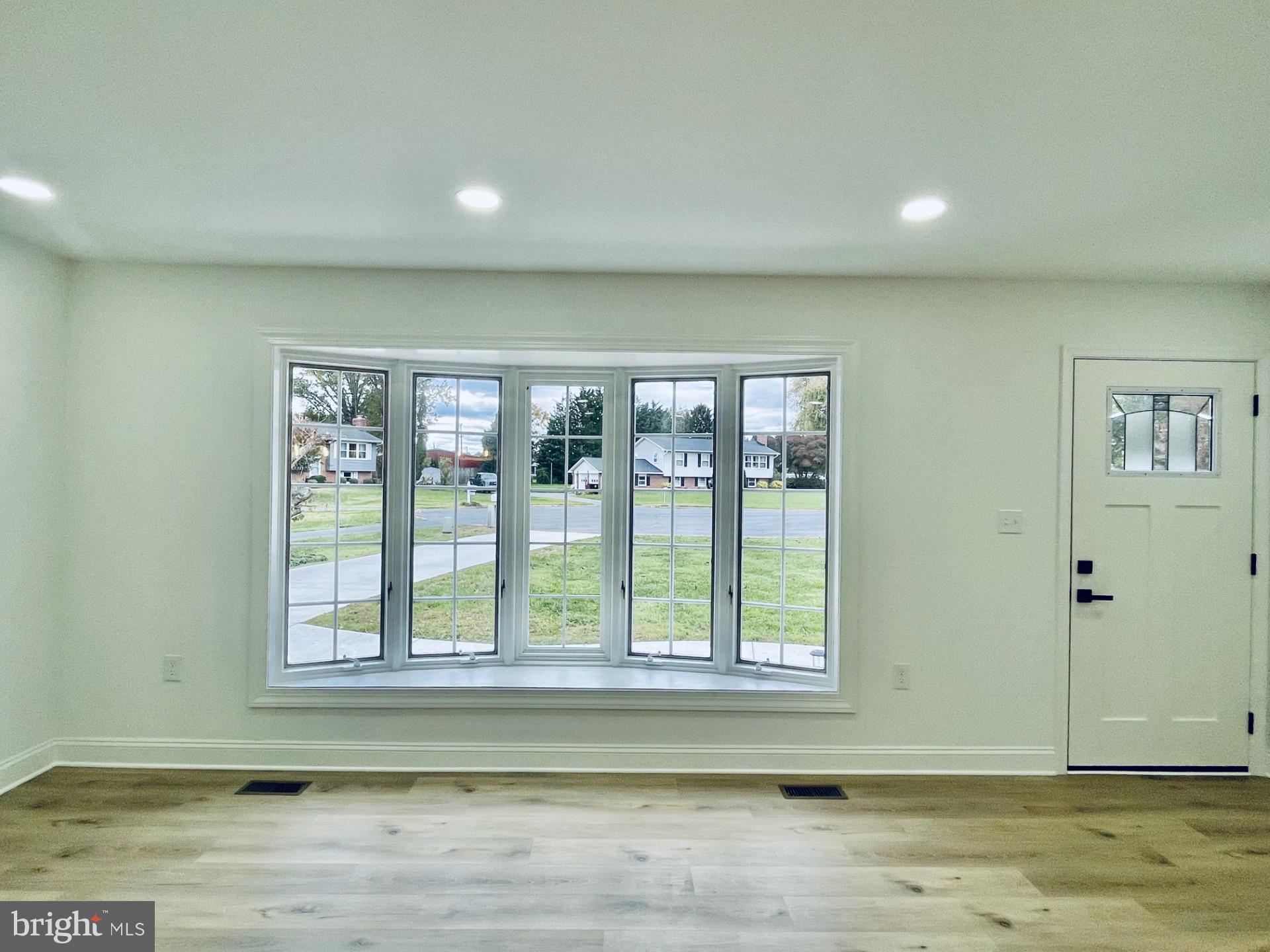 FRIENDSHIP HEIGHTS - Residential Lease