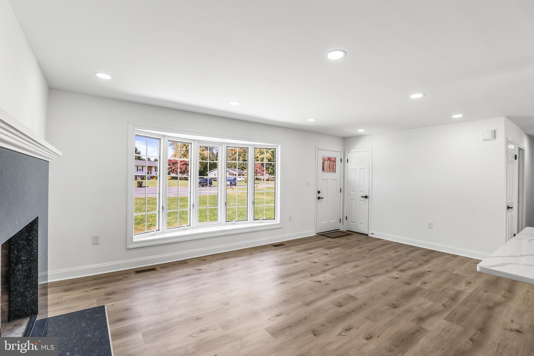 FRIENDSHIP HEIGHTS - Residential Lease