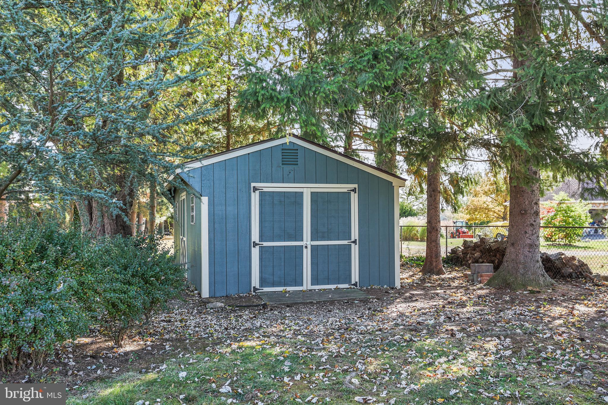 FRIENDSHIP HEIGHTS - Residential Lease