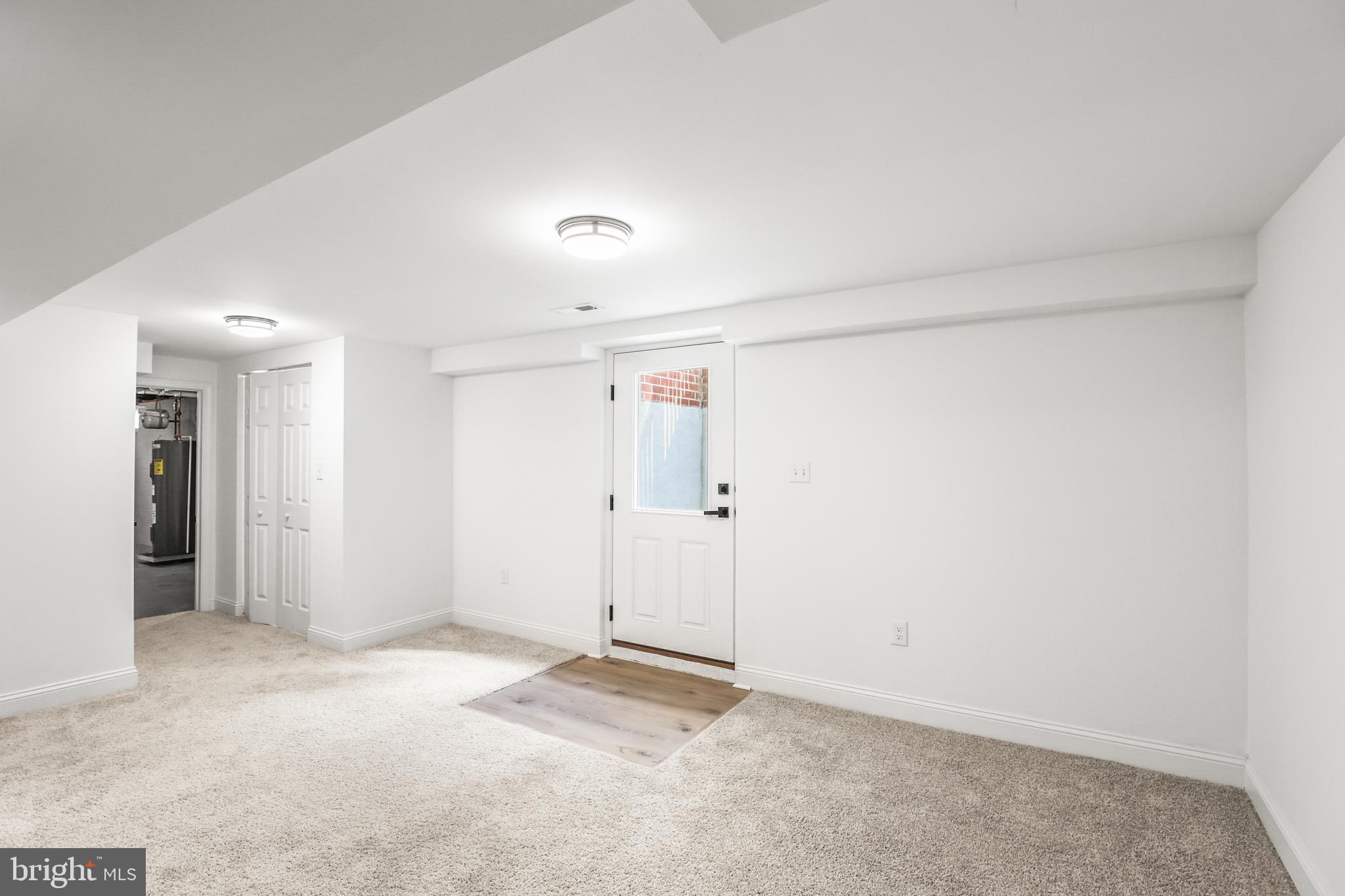 FRIENDSHIP HEIGHTS - Residential Lease