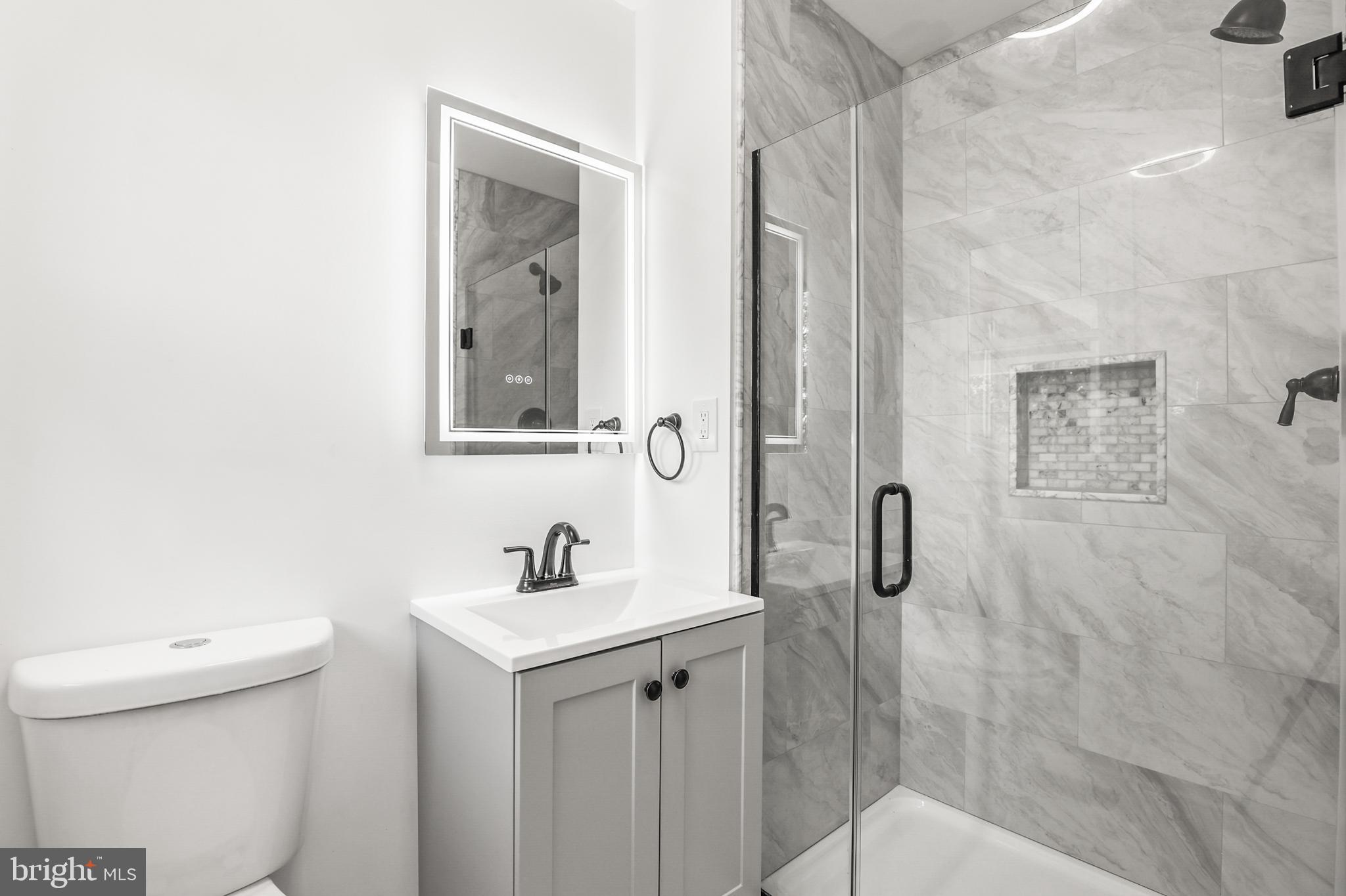 FRIENDSHIP HEIGHTS - Residential Lease