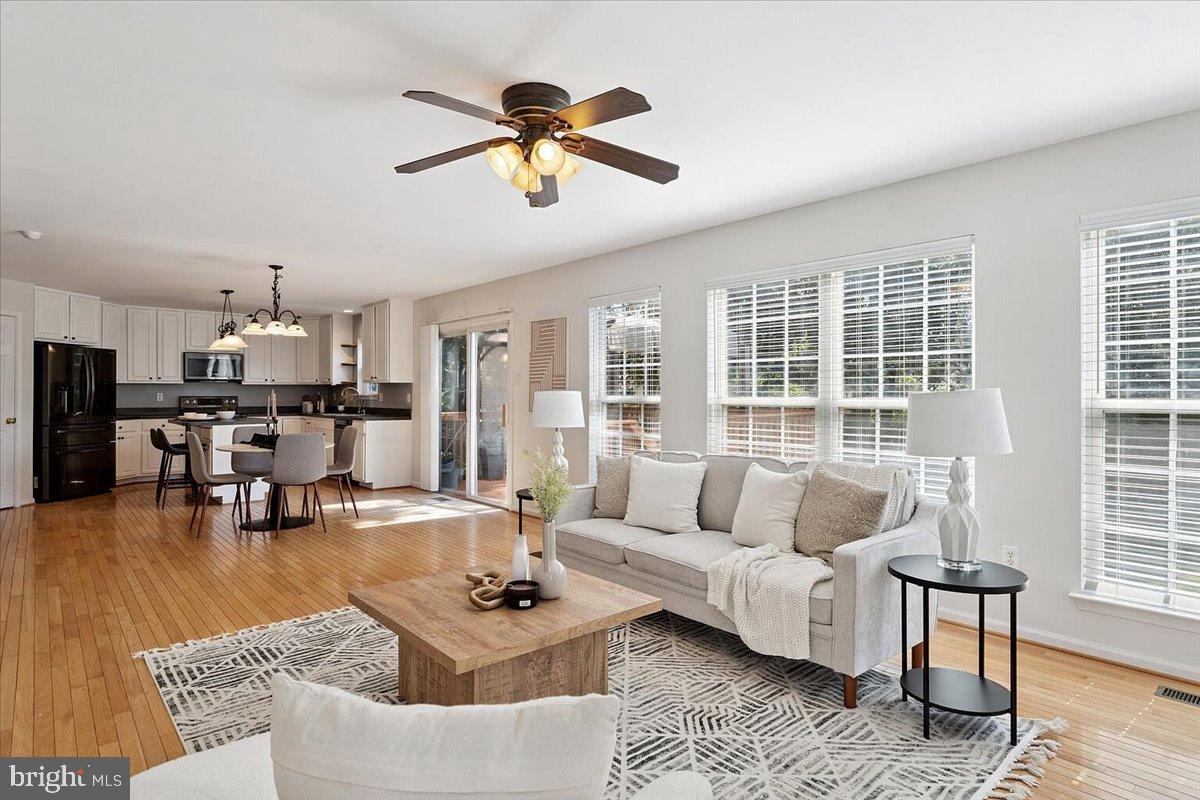 CHARLES CROSSING - Residential