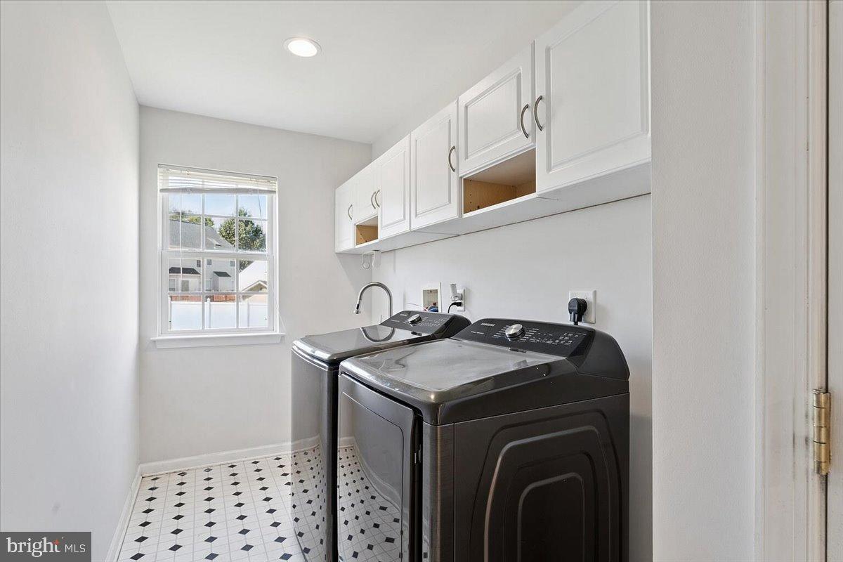 CHARLES CROSSING - Residential