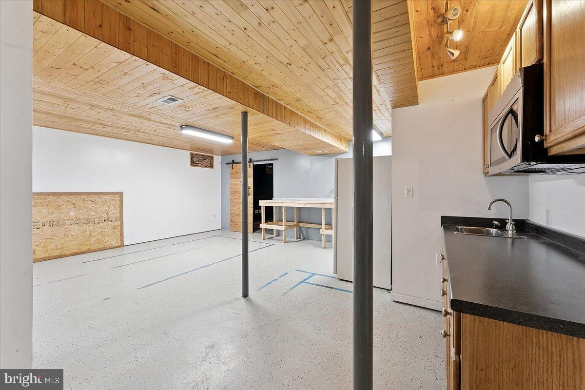 CHARLES CROSSING - Residential