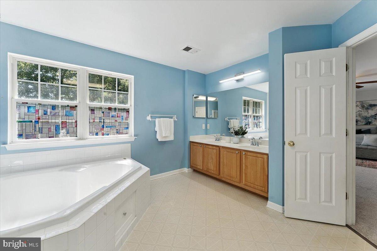 CHARLES CROSSING - Residential