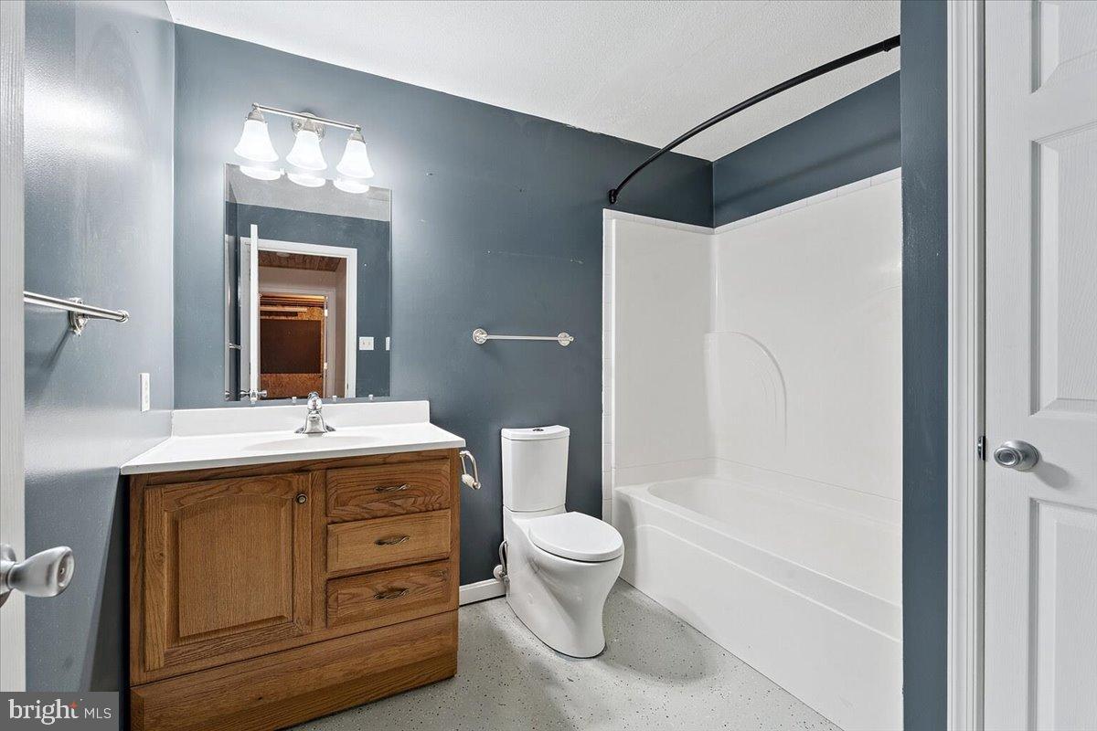 CHARLES CROSSING - Residential