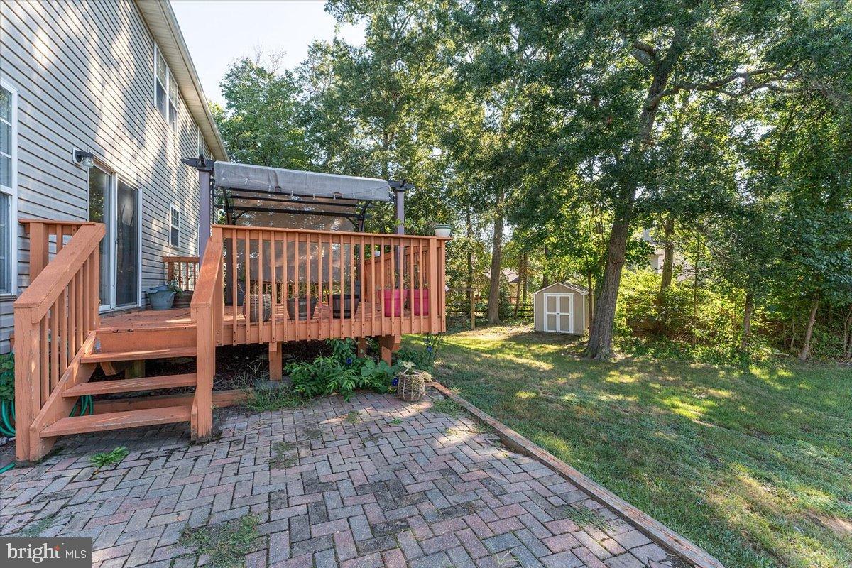 CHARLES CROSSING - Residential