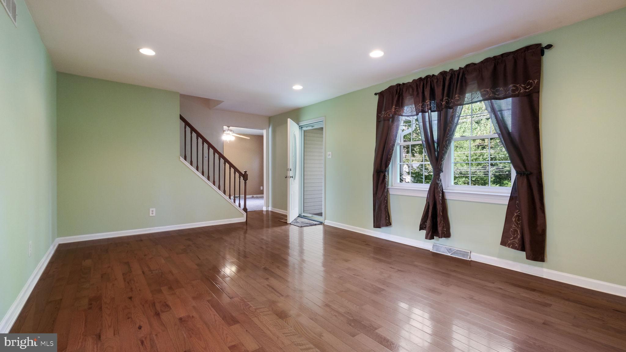 448 W BRISTOL ROAD