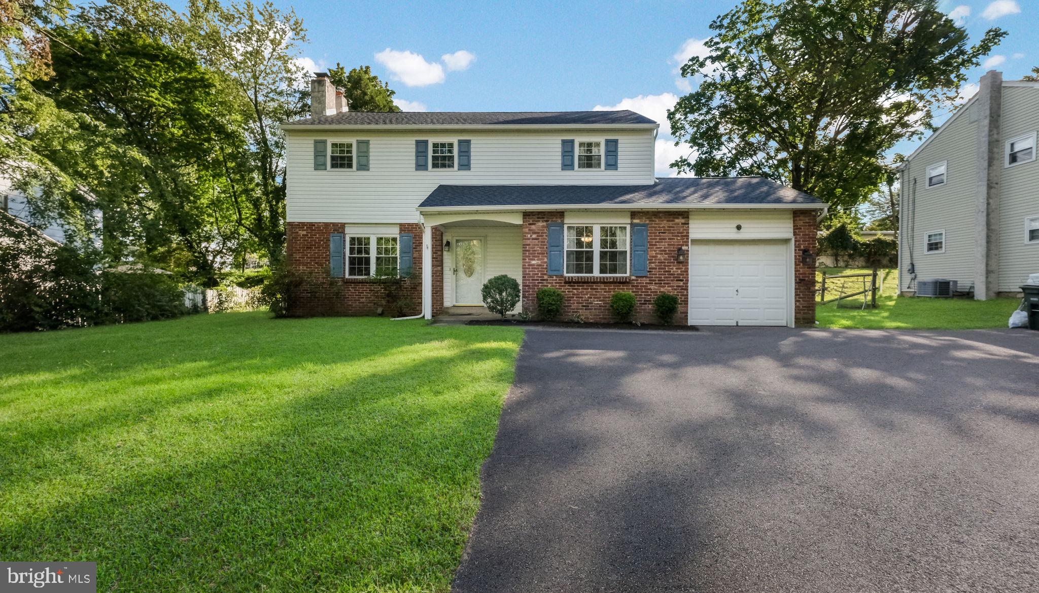 Welcome to 448 W Bristol Rd, conveniently located between Davisville Rd and Second St Pike in Southampton! This 4 bedroom, 2.5 bathroom, brick and vinyl Colonial is move-in ready. Enter through the covered front door - to the right is a carpeted family room, and to the left is the formal living room with hardwood floors, recessed lighting, and a brick fireplace. The hardwood floors continue through the formal dining room and into the kitchen. The kitchen features granite countertops, stainless appliances, a tile backsplash, and a separate eat-in area, which has sliding door access to the backyard. This level also includes a half bathroom. Upstairs, the primary bedroom has neutral carpet and paint, a large walk in closet, and an en-suite bathroom with an oversized stall shower. Three more bedrooms and a hall bath with tub/shower combo complete the second floor. The unfinished basement has plenty of room for storage, as well as a laundry area. Out back, two patios overlook the fenced-in back yard with custom hardscaping, which includes a fire pit. This home also has a one-car attached garage. This location is close to major commuter routes, shopping, dining, and more - don't miss out!