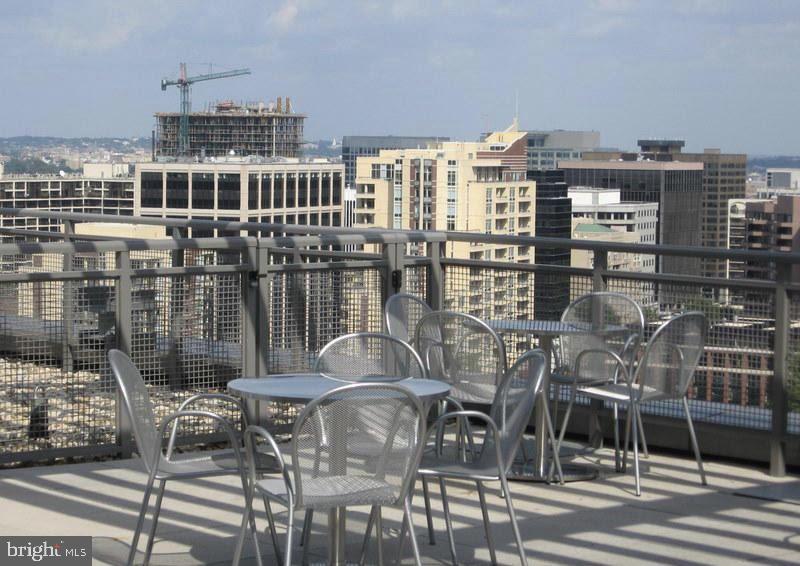 ODYSSEY - Residential Lease