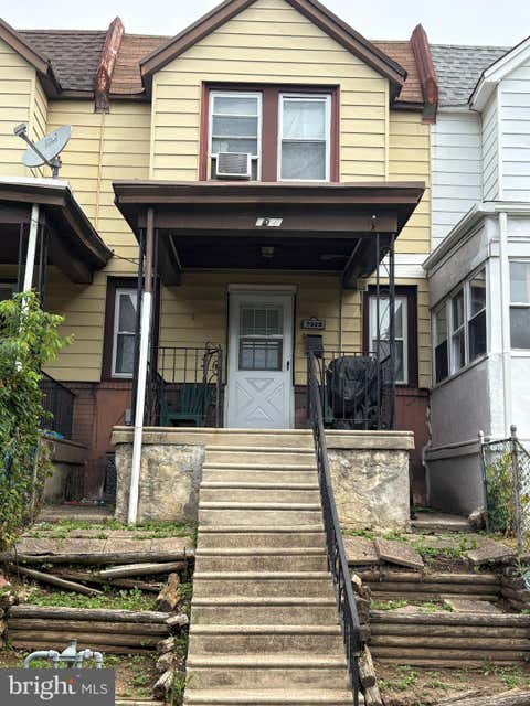Townhouse For Sale - 7029 Greenwood Avenue<br/> Delaware County, UPPER DARBY, PA 19082