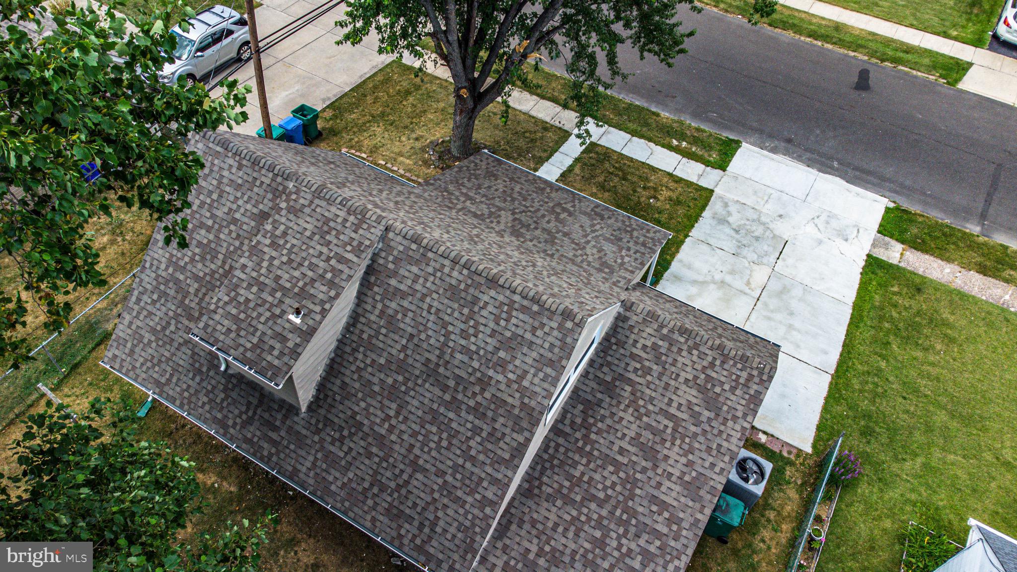 INDIAN CREEK - Residential Lease