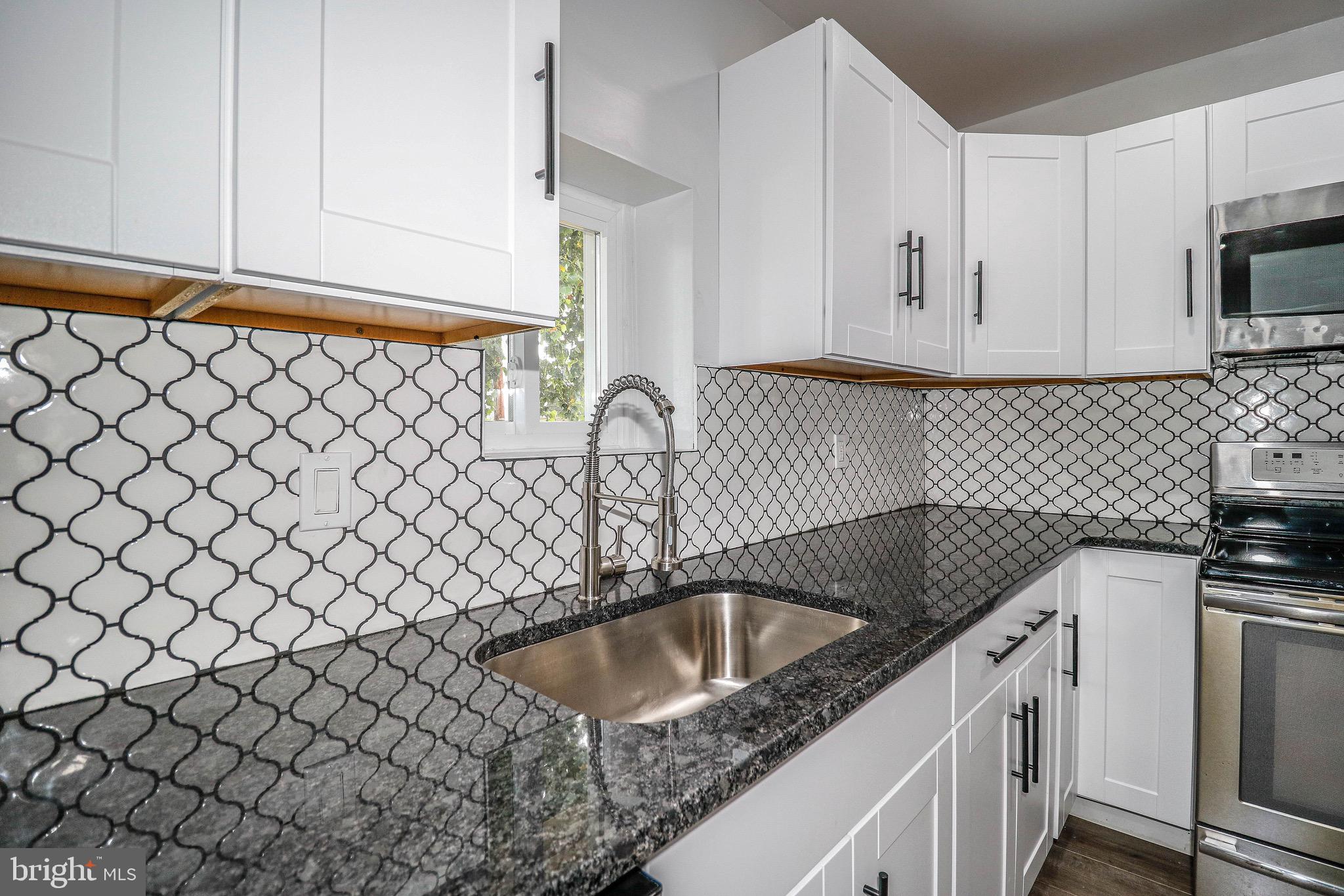 INDIAN CREEK - Residential Lease