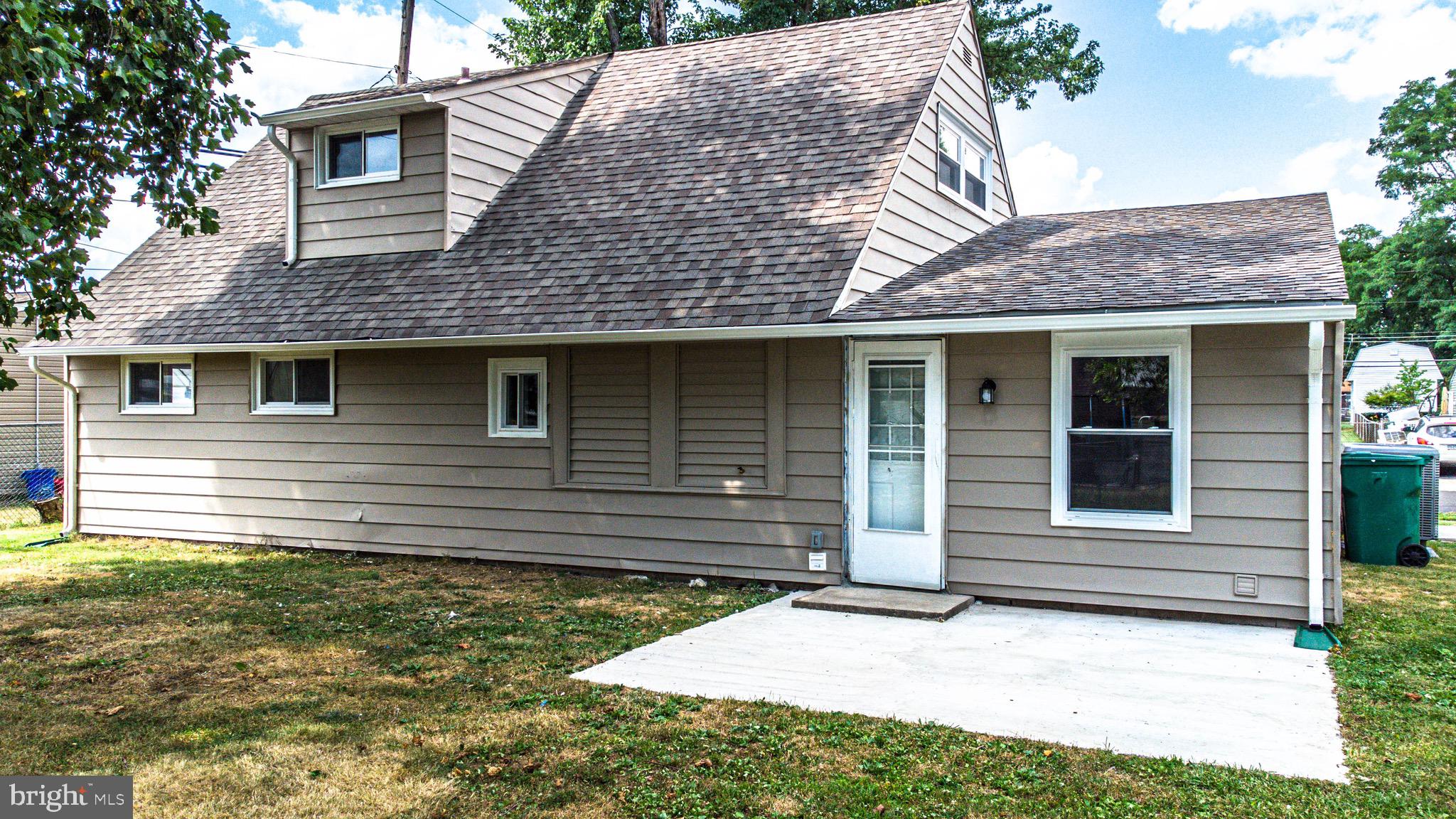 INDIAN CREEK - Residential Lease