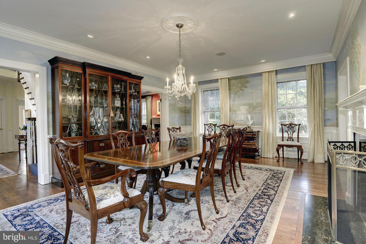 SPRING VALLEY - Residential