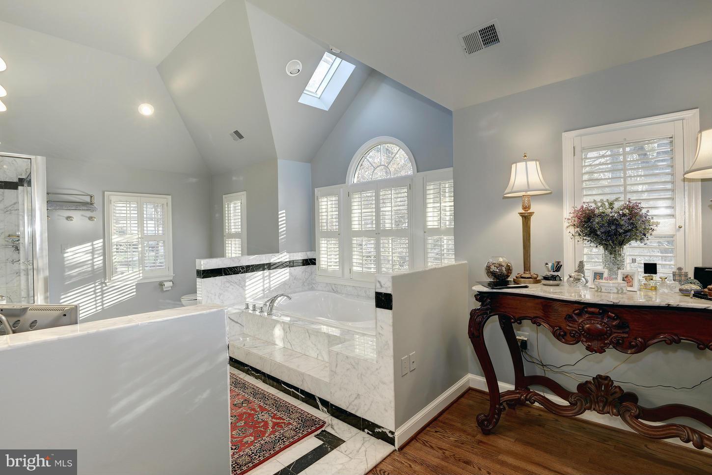 SPRING VALLEY - Residential