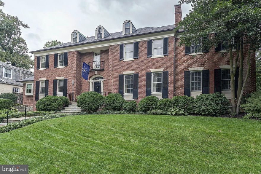 Fully updated, 14 room, Georgian style home. Perfect for entertaining.  6 BRs - all on upper floors, 5.5 BAs.  Owners Suite with fireplace and room-size, spa-like, Bath.  Impressive street presence.