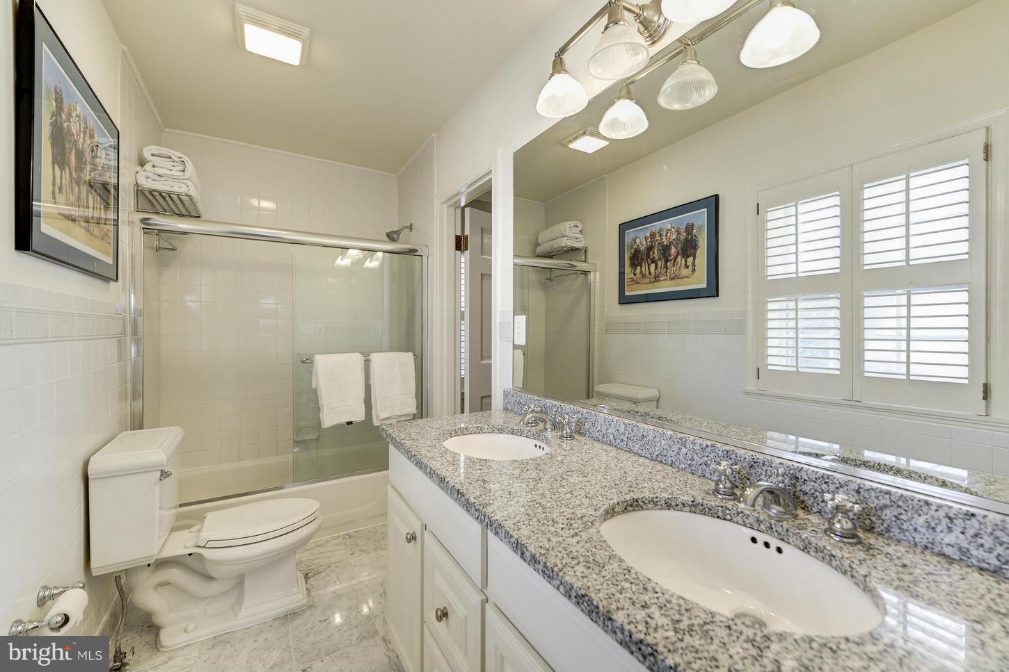 SPRING VALLEY - Residential