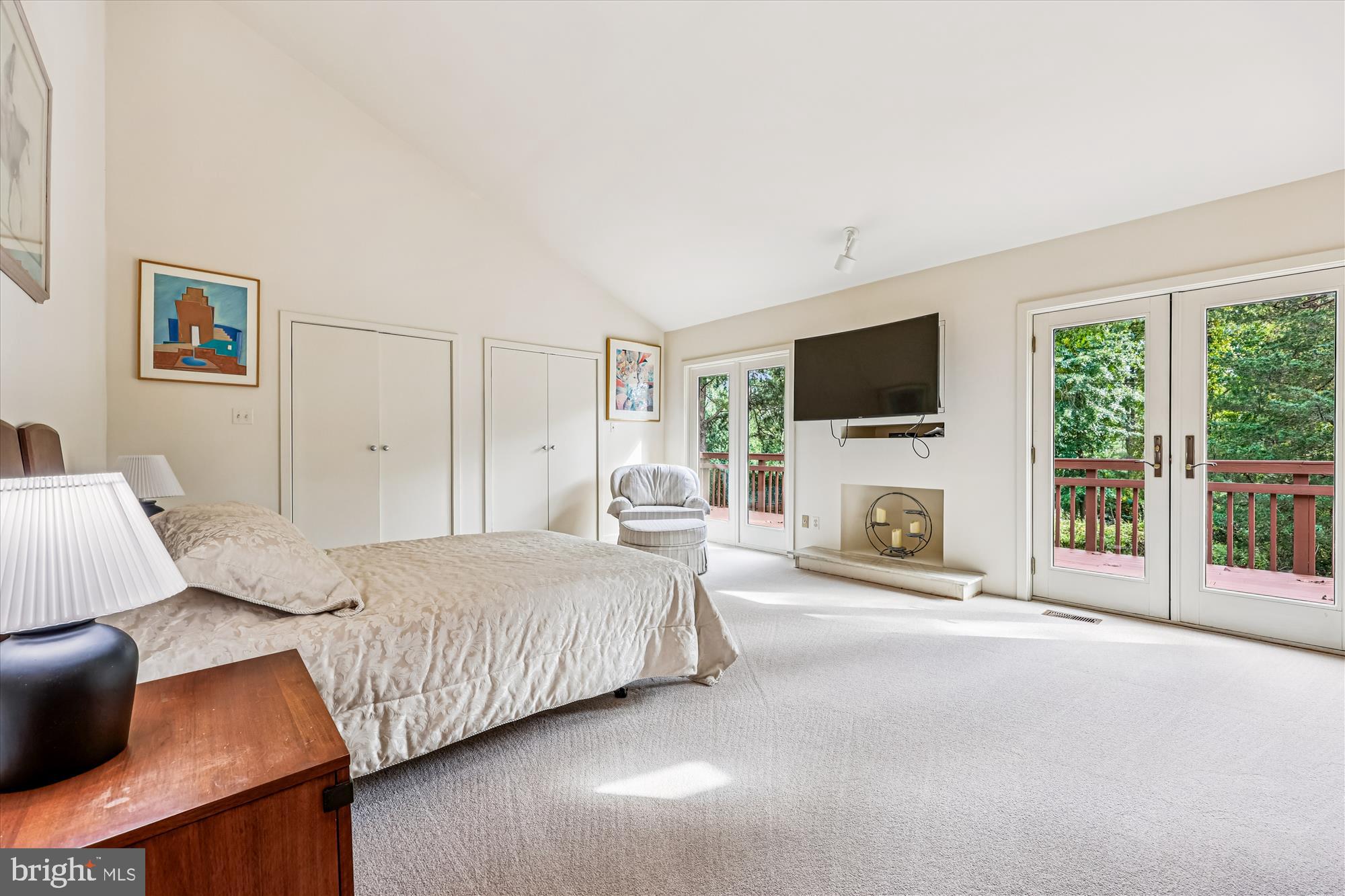 GLEN HILLS - Residential