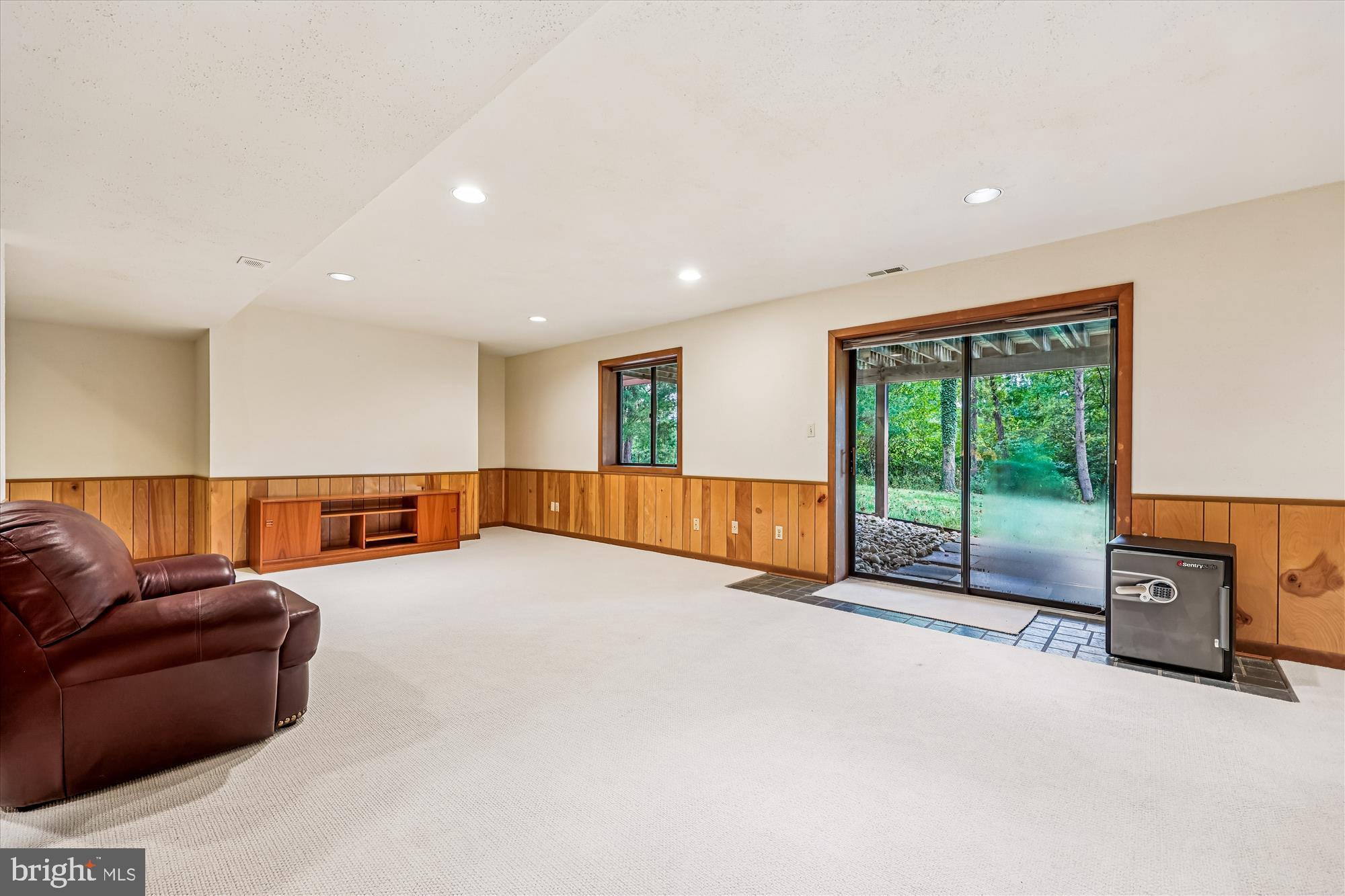 GLEN HILLS - Residential