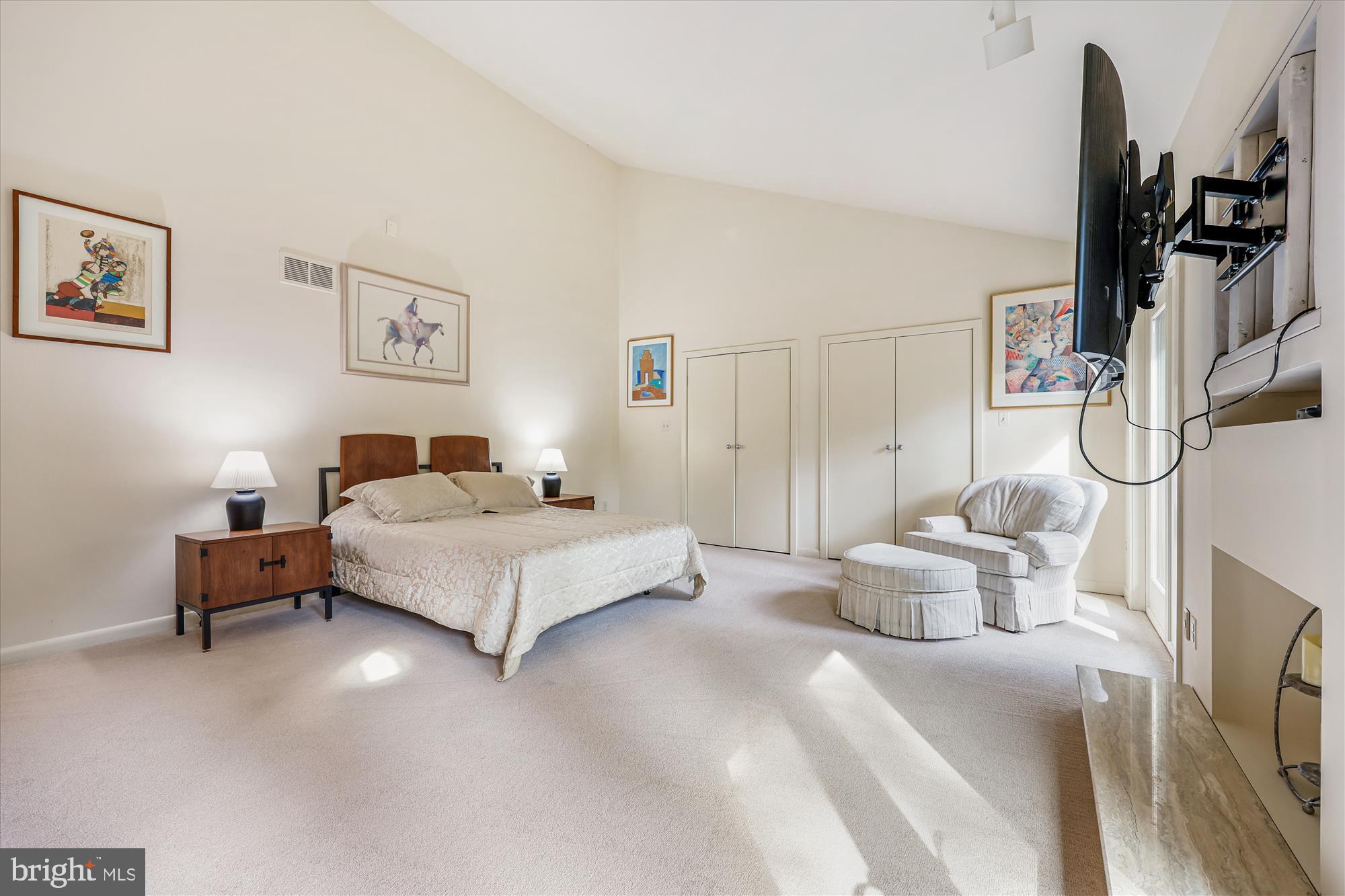 GLEN HILLS - Residential