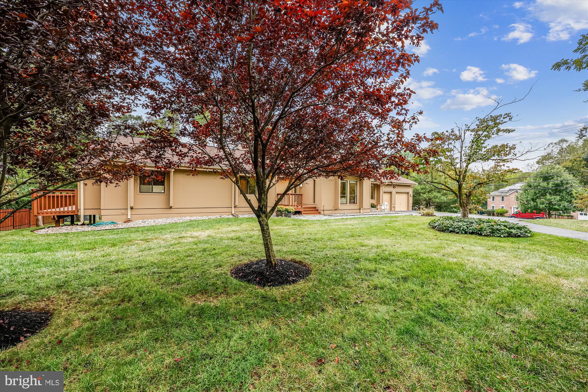 GLEN HILLS - Residential