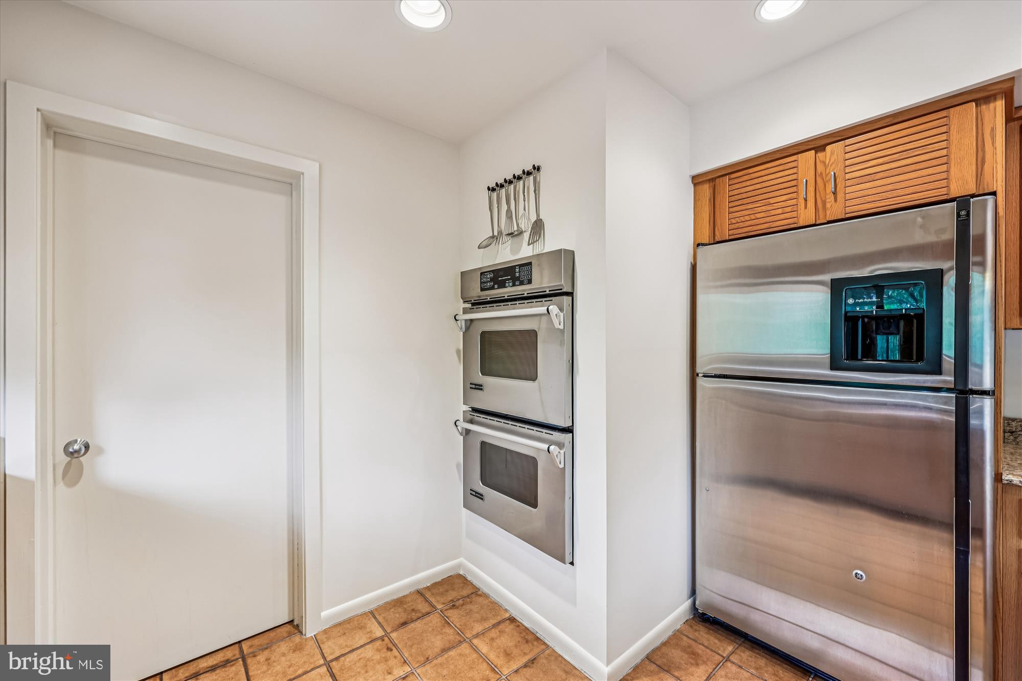 GLEN HILLS - Residential