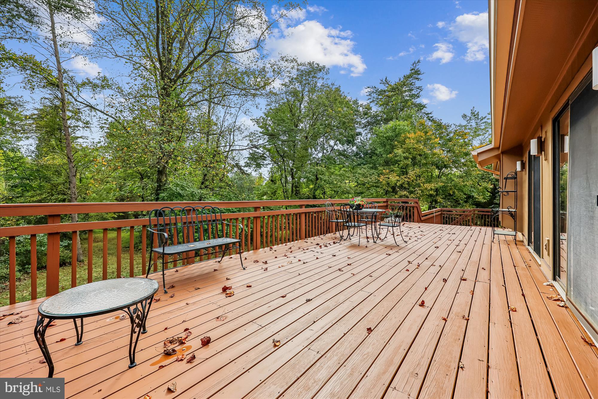 GLEN HILLS - Residential