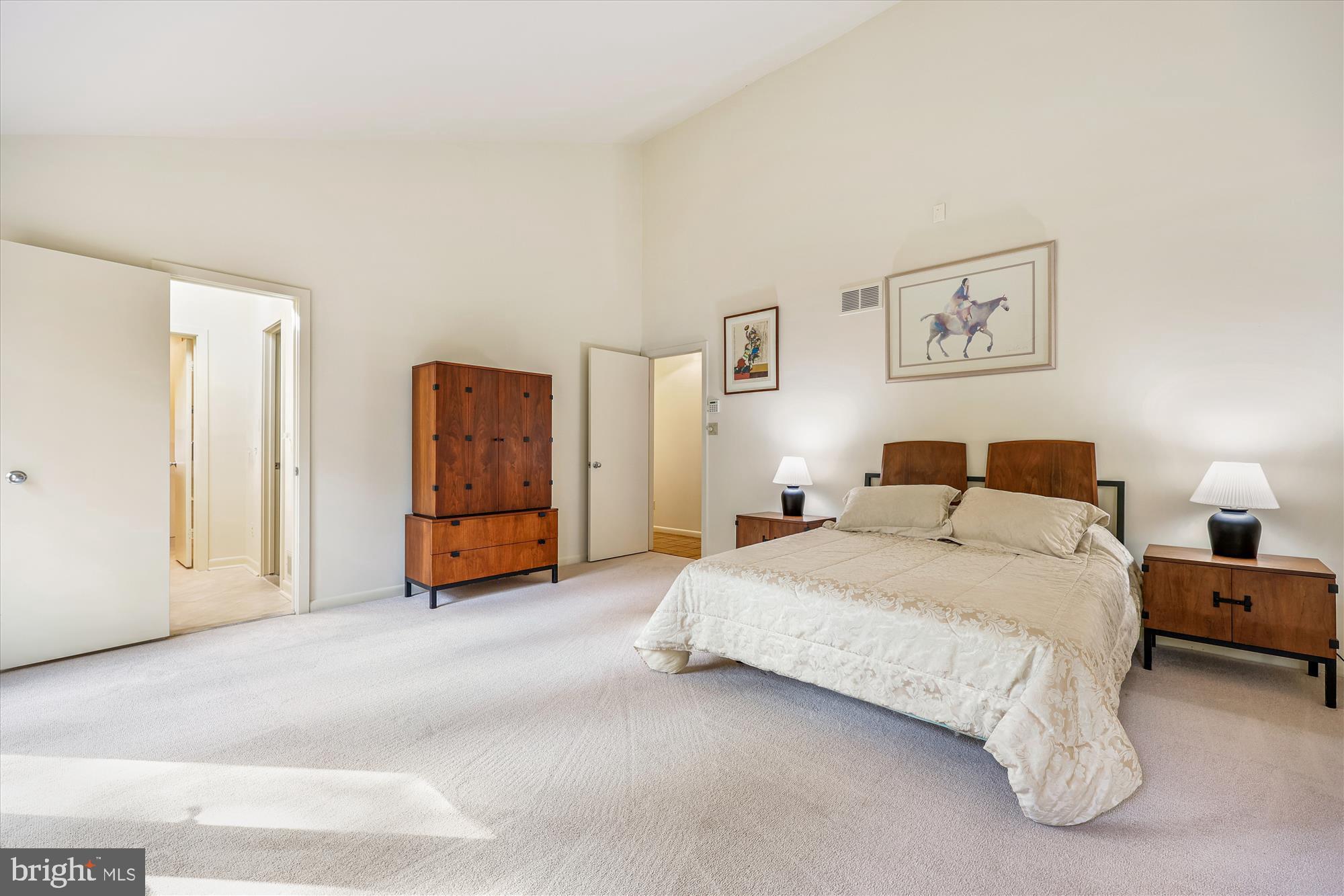 GLEN HILLS - Residential