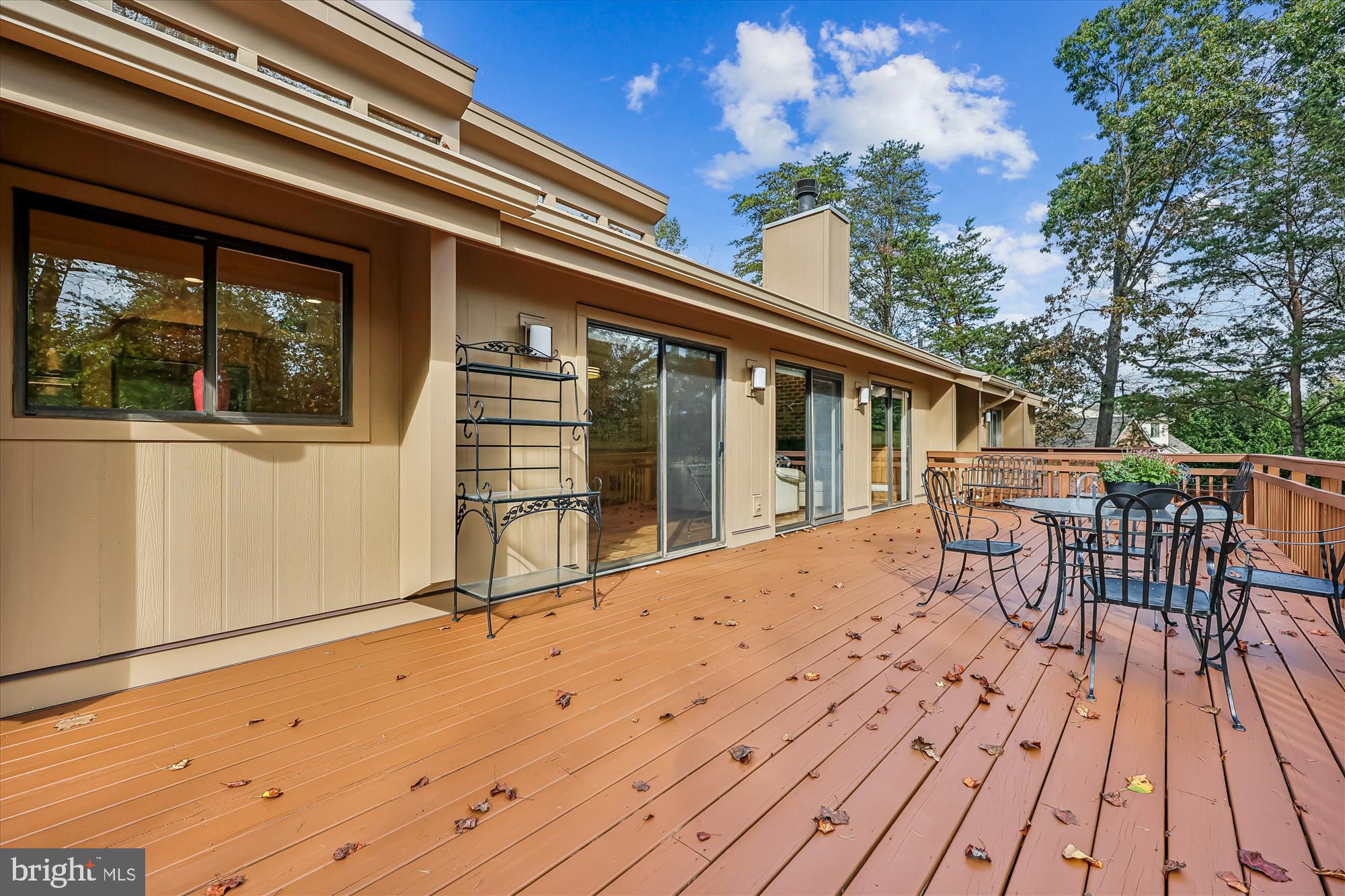 GLEN HILLS - Residential