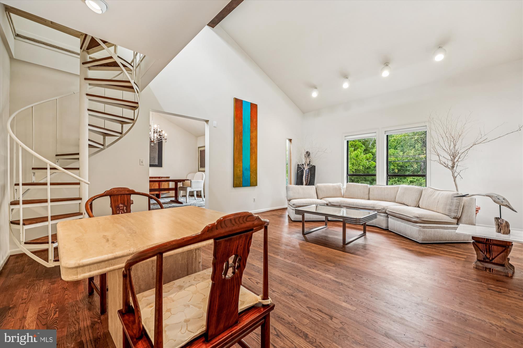 GLEN HILLS - Residential