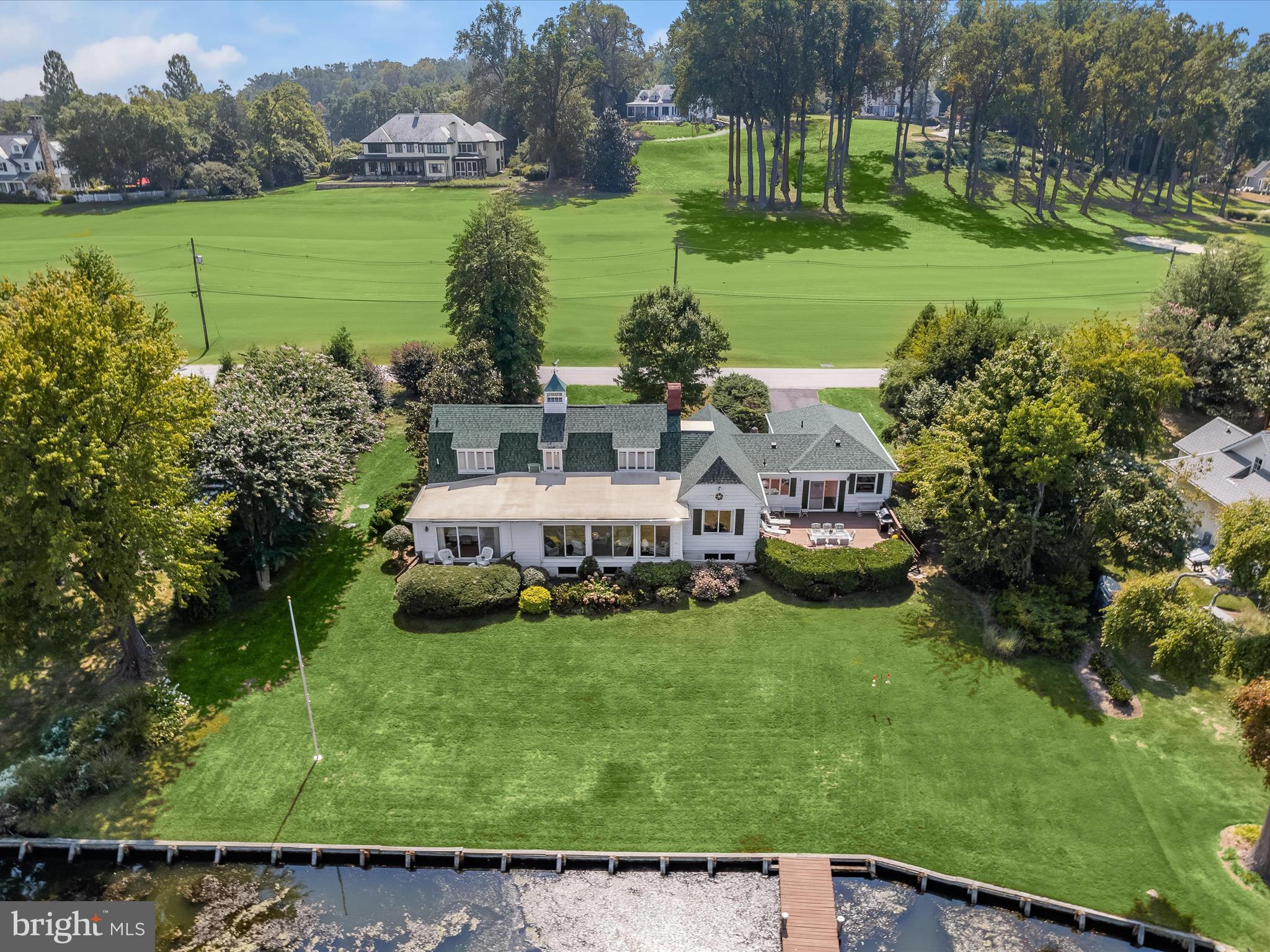 GIBSON ISLAND - Residential