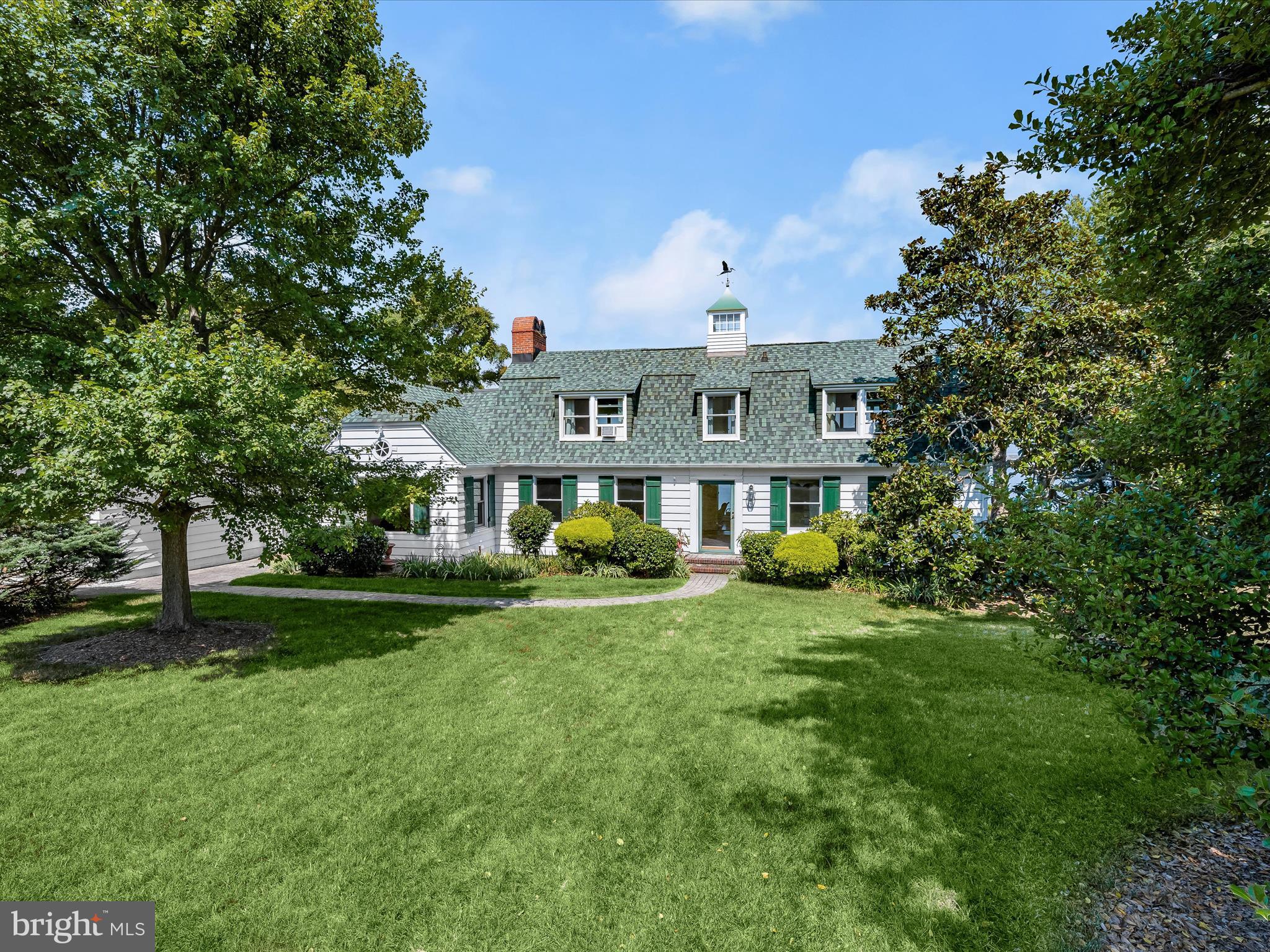 GIBSON ISLAND - Residential