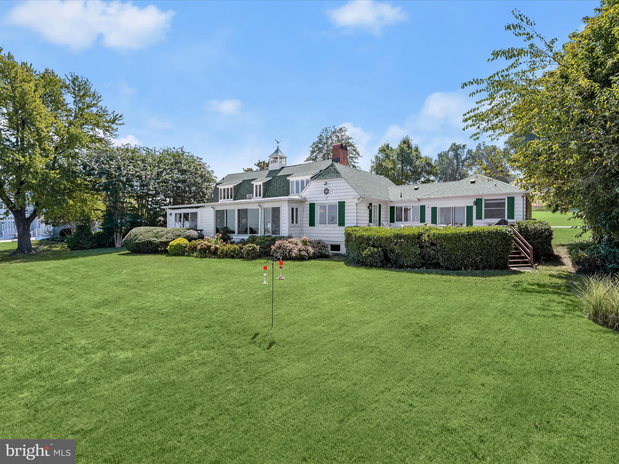 GIBSON ISLAND - Residential