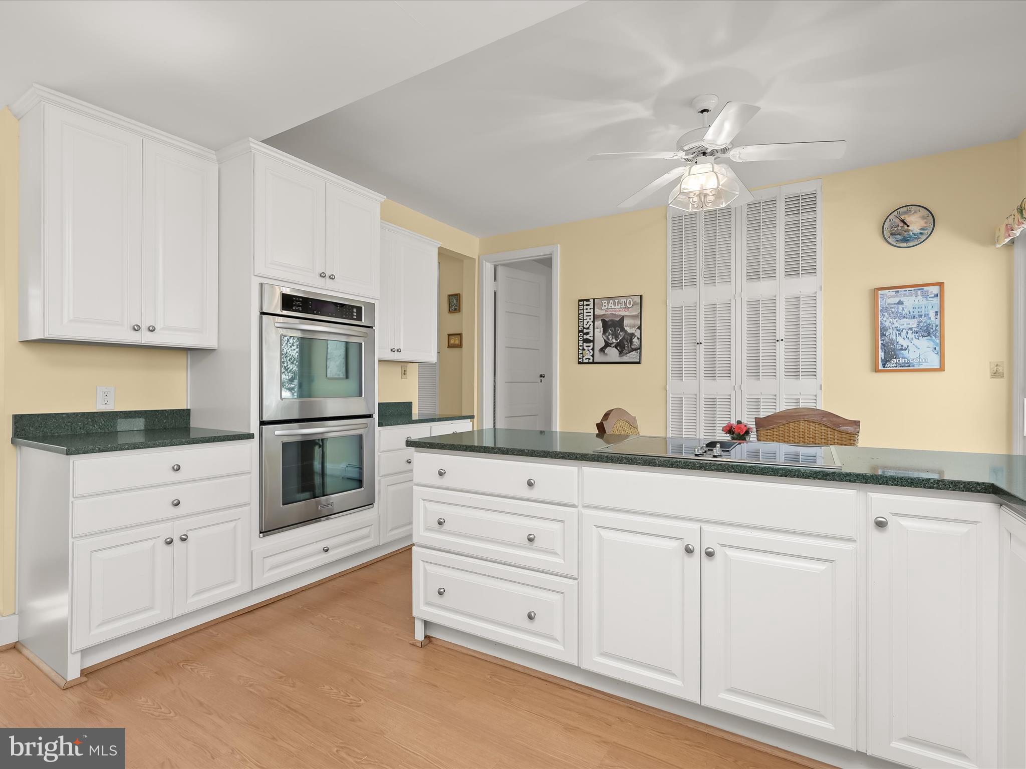 GIBSON ISLAND - Residential