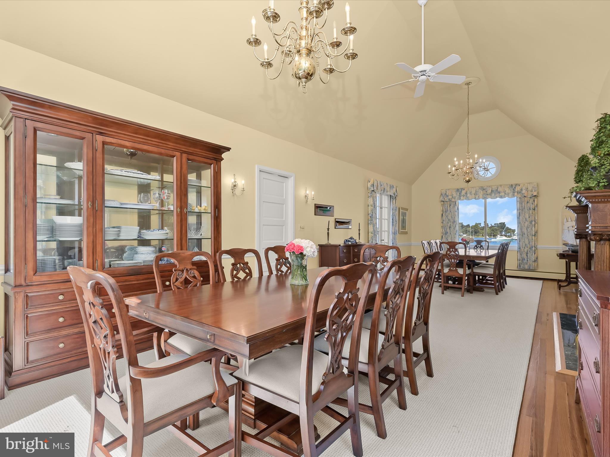 GIBSON ISLAND - Residential