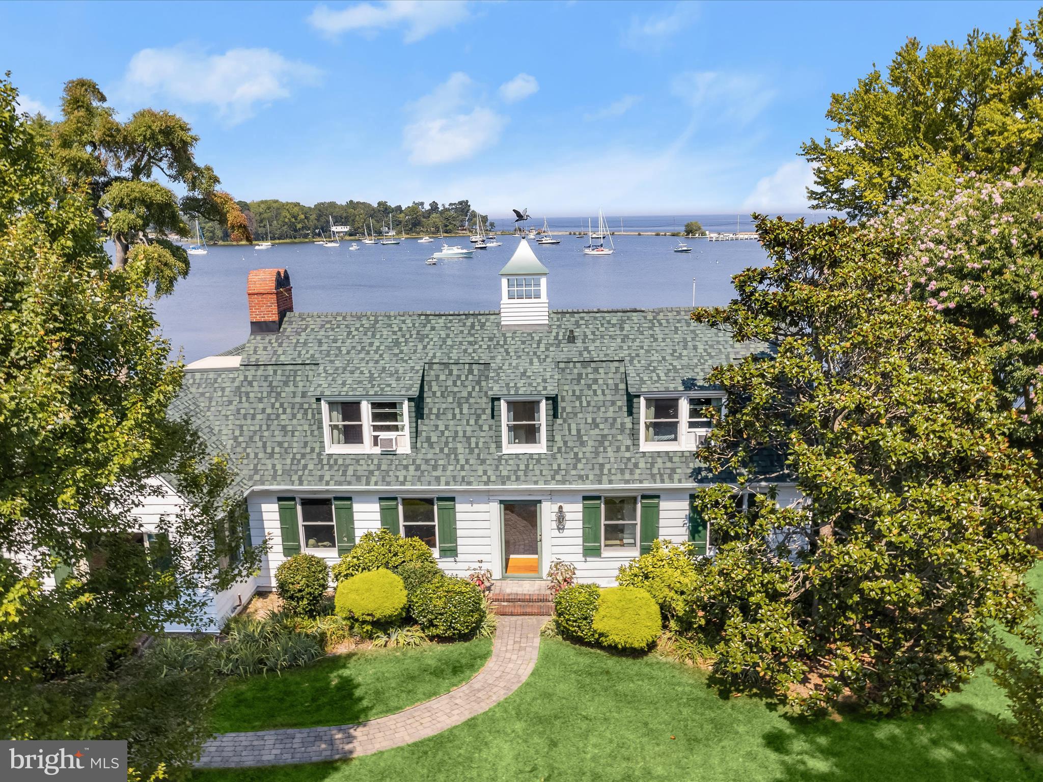 GIBSON ISLAND - Residential