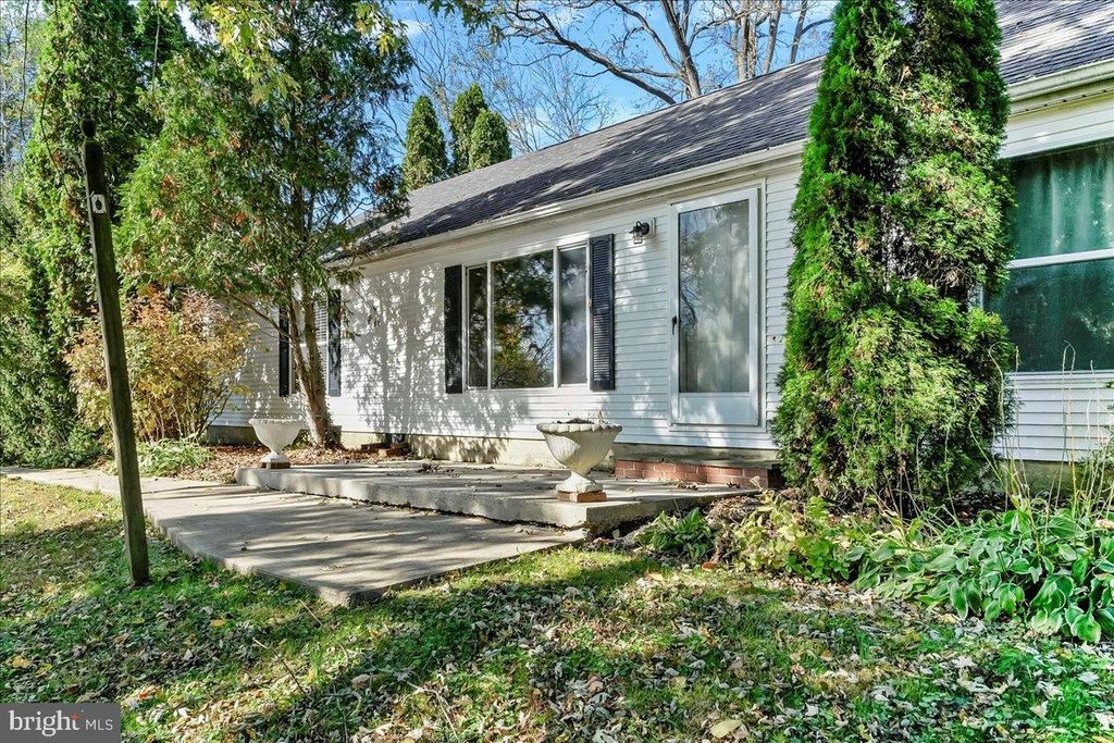 Photo of 448 N Mill Road, KENNETT SQUARE, PA 19348 (MLS # PACT2112414)