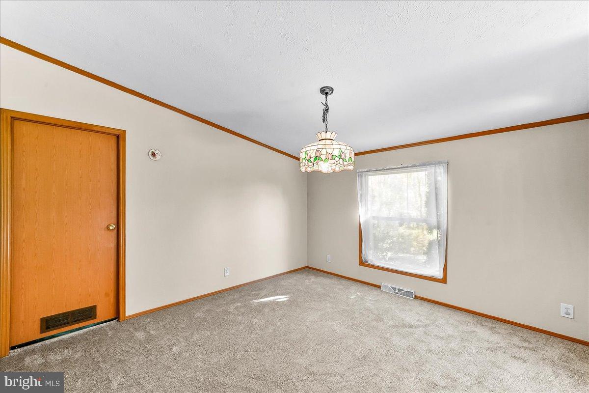 CEDAR MILL - Residential