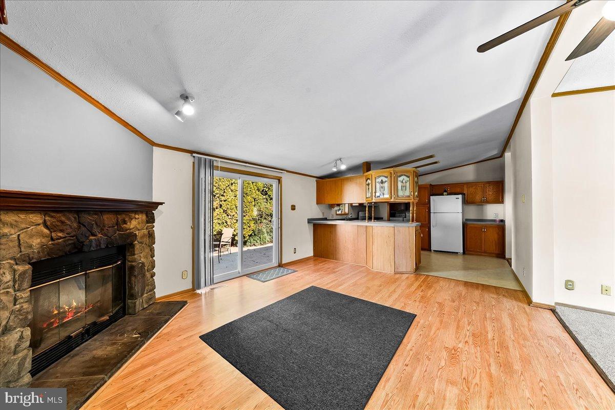 CEDAR MILL - Residential