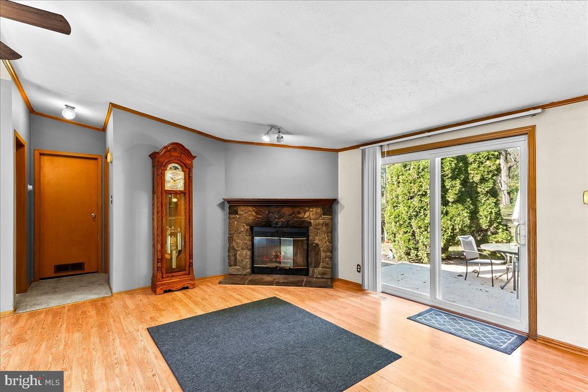 CEDAR MILL - Residential