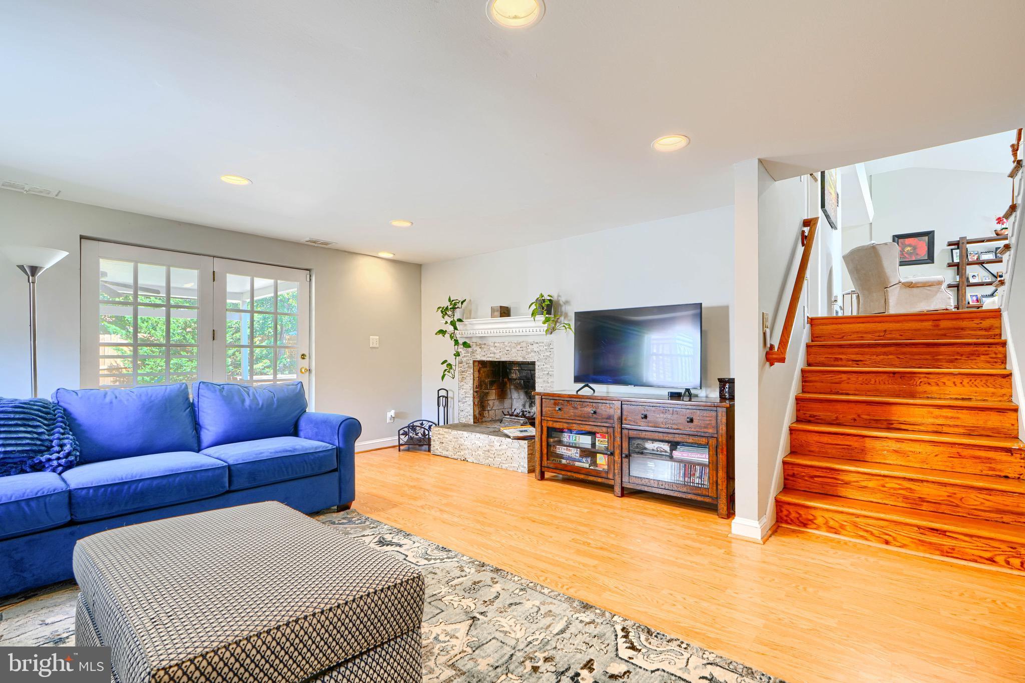 NORTHWEST BRANCH ESTATES - Residential