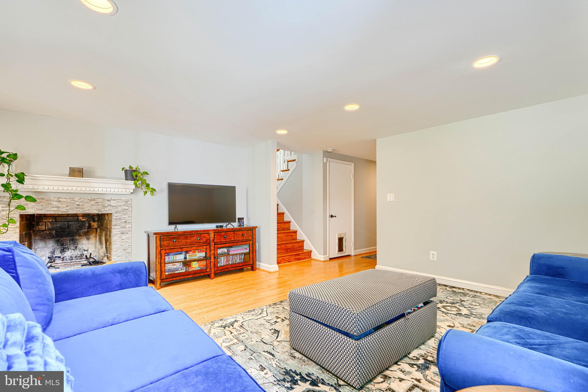 NORTHWEST BRANCH ESTATES - Residential