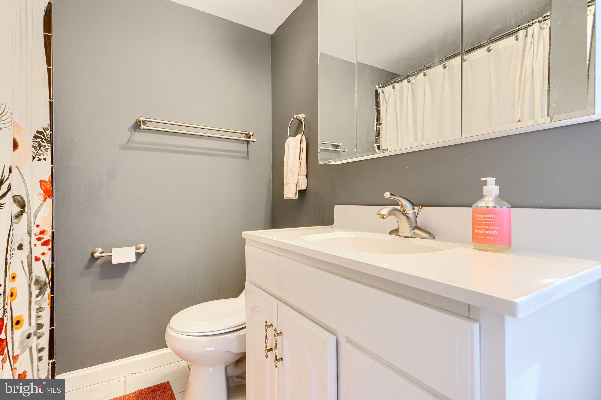 NORTHWEST BRANCH ESTATES - Residential