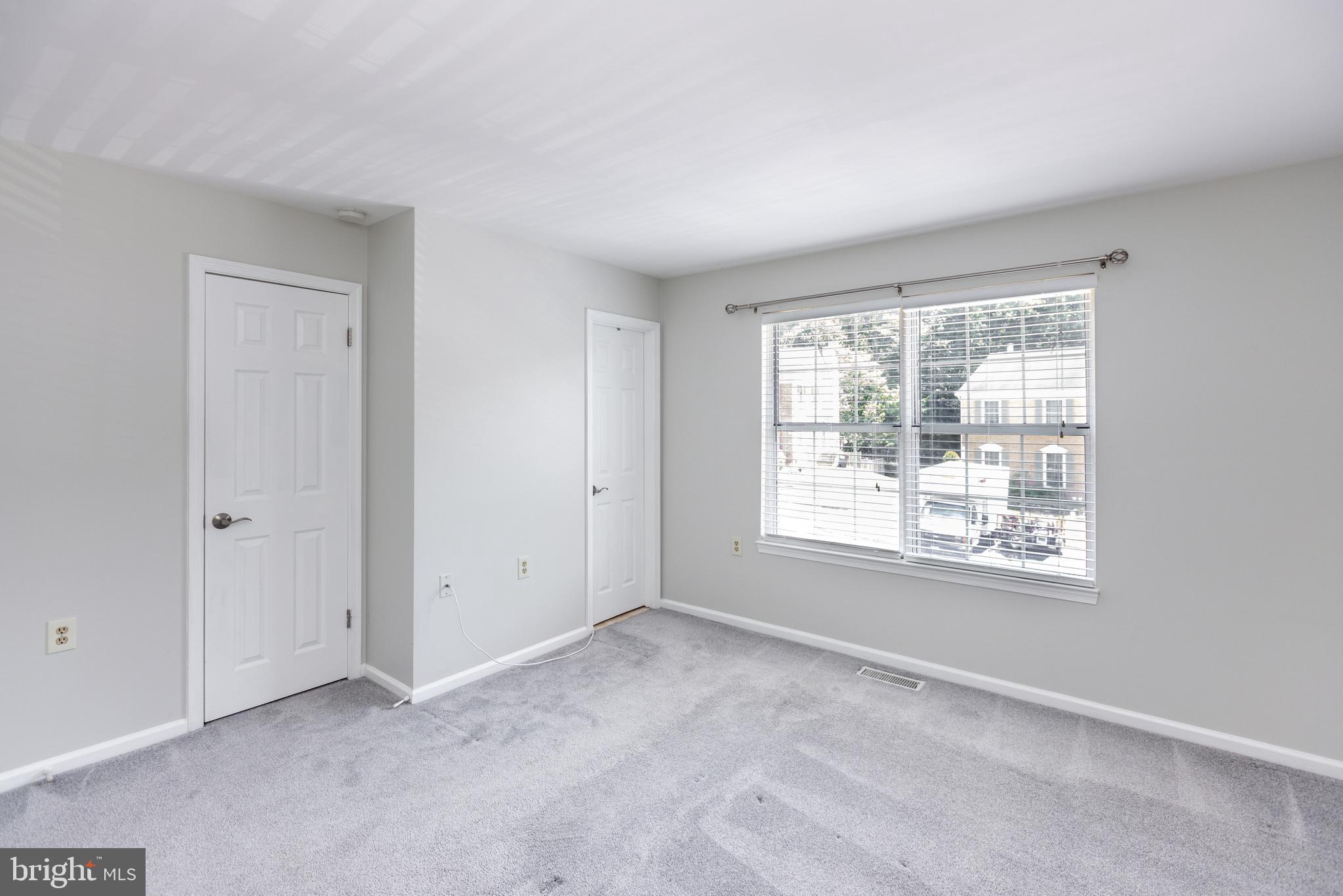 LAKE RIDGE - Residential Lease