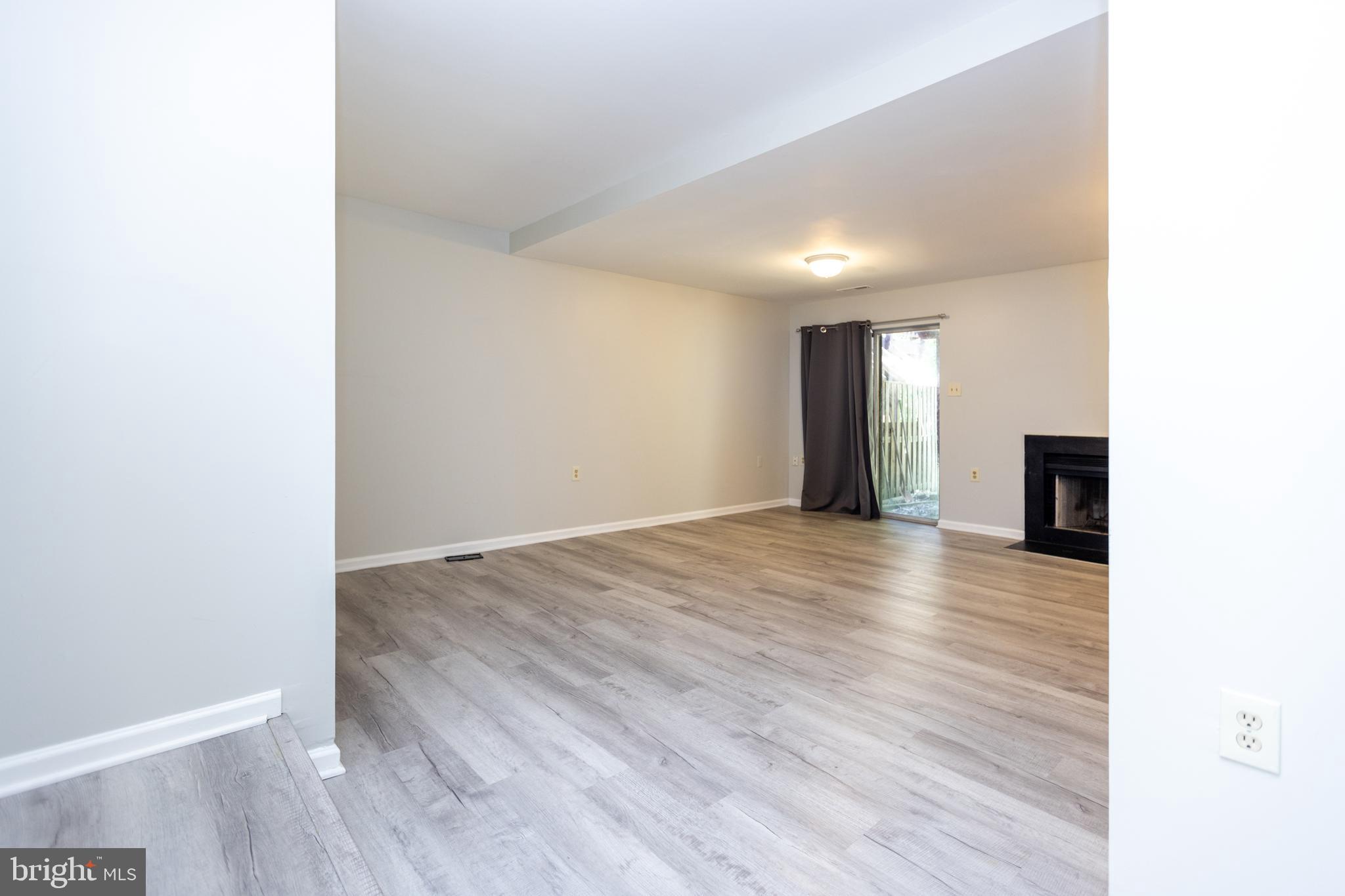 LAKE RIDGE - Residential Lease