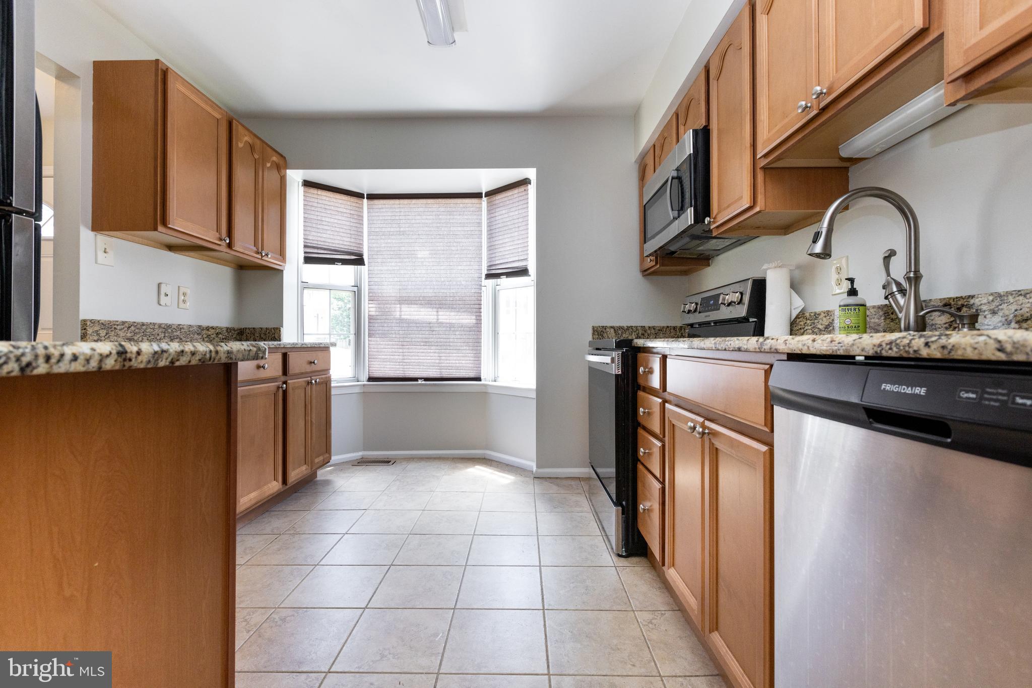 LAKE RIDGE - Residential Lease