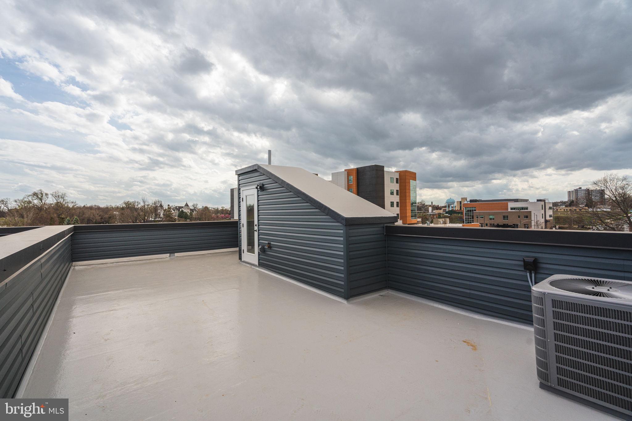 WYNNEFIELD HEIGHTS - Residential